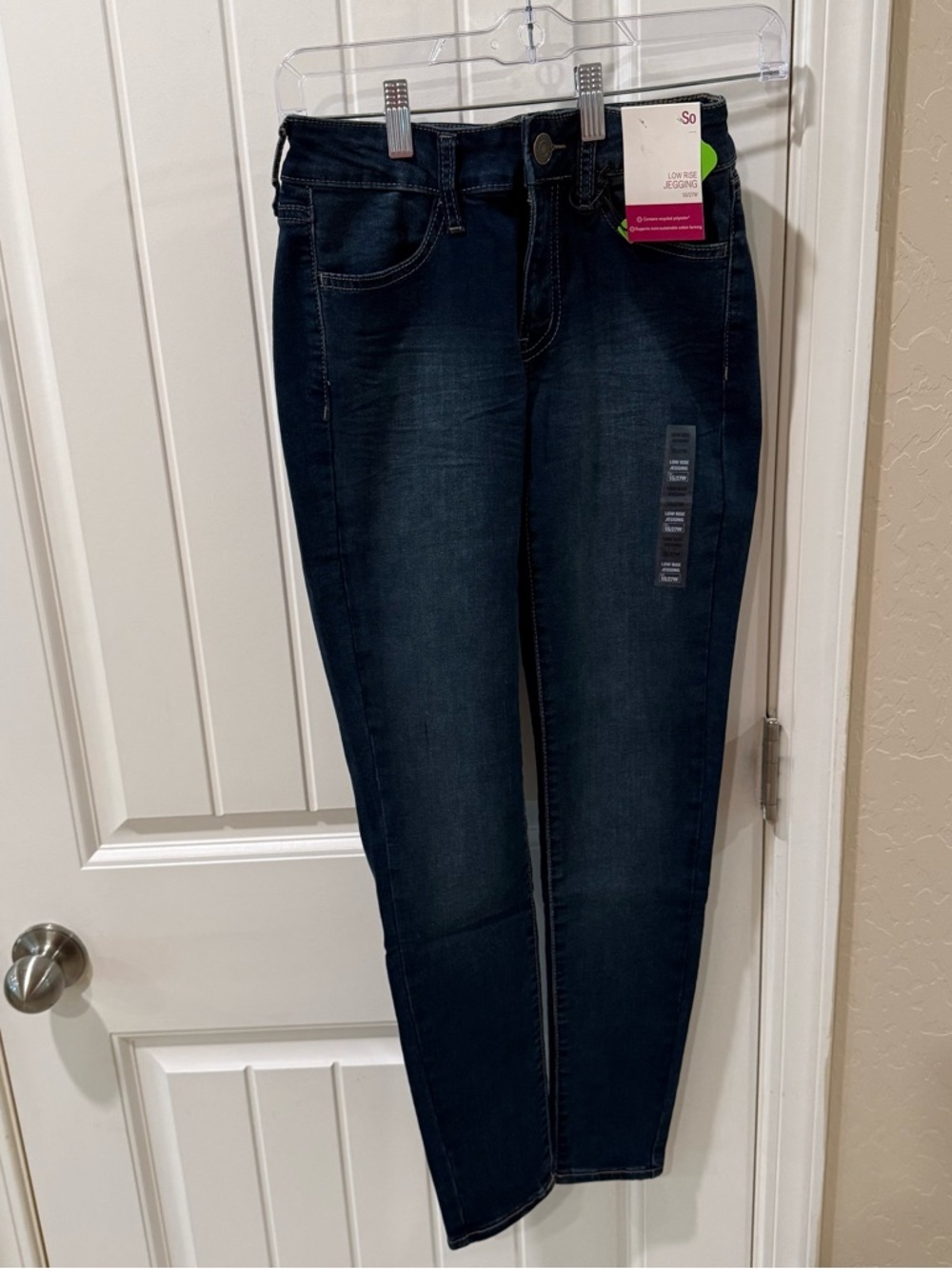 SO Low Rise Jegging Jeans Womens Size 5S 27 Dark Wash Stretch NWT